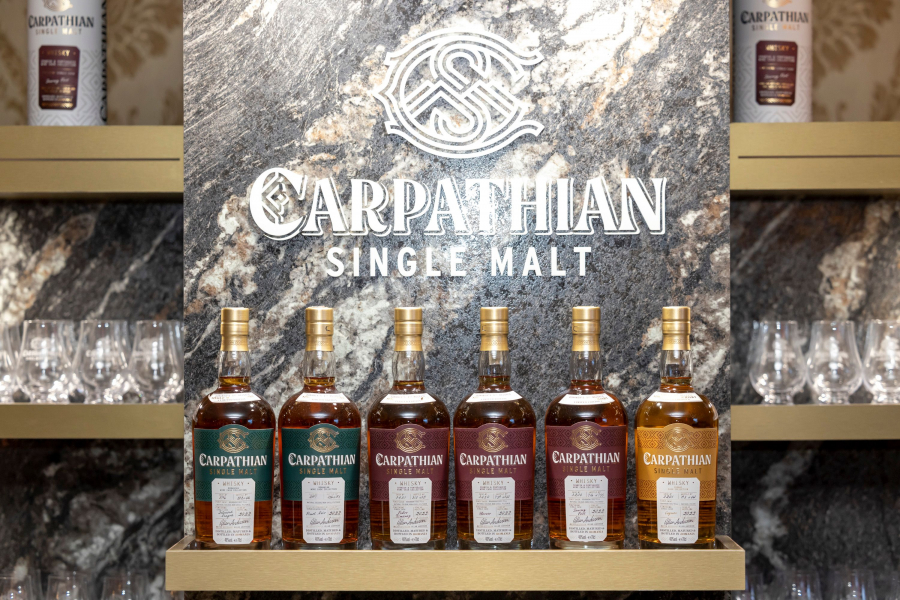 Primul whisky single malt 100% românesc - Carpathian Single Malt, produs de Alexandrion Group