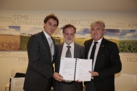 Agroconcept, noul importator și distribuitor exclusiv New Holland Agriculturi în România începând cu 1 Ianuarie 2016
