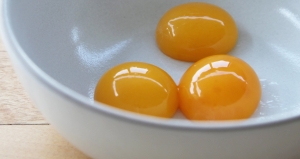 Gălbenuș de ou contaminat cu Fipronil, în depozitele din România! Executivi olandezi, arestați și cu bunurile personale confiscate tot pe această temă!
